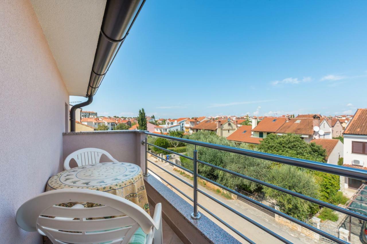 Kamelija Apartment Rovinj Exterior photo